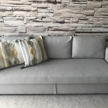 Port Bidassoa - T2 Coquet, Parking, Lit Xxl, Wifi, Pres De La Gare *