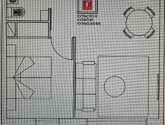 Port Bidassoa - T2 Coquet, Parking, Lit Xxl, Wifi, Pres De La Gare *