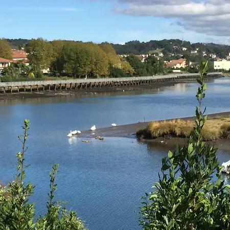 Port Bidassoa - T2 Coquet, Parking, Lit Xxl, Wifi, Pres De La Gare Hendaye